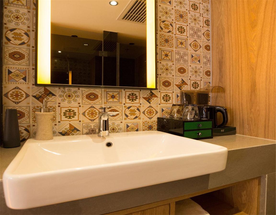 Qiu Guo Hotel Hua Mao Chaoyang  Bagian luar foto