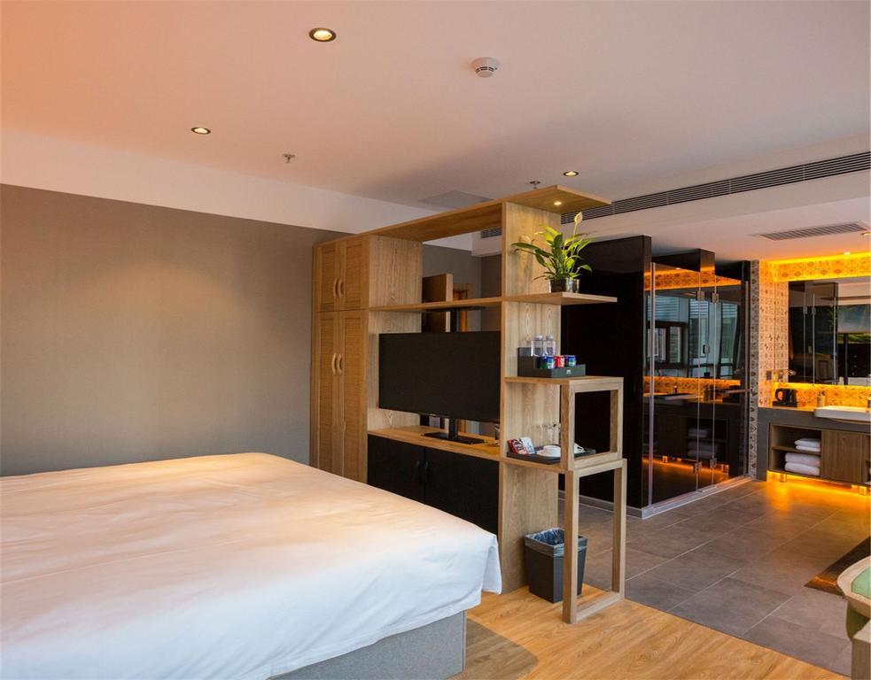 Qiu Guo Hotel Hua Mao Chaoyang  Bagian luar foto