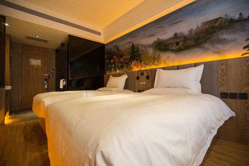 Qiu Guo Hotel Hua Mao Chaoyang  Bagian luar foto