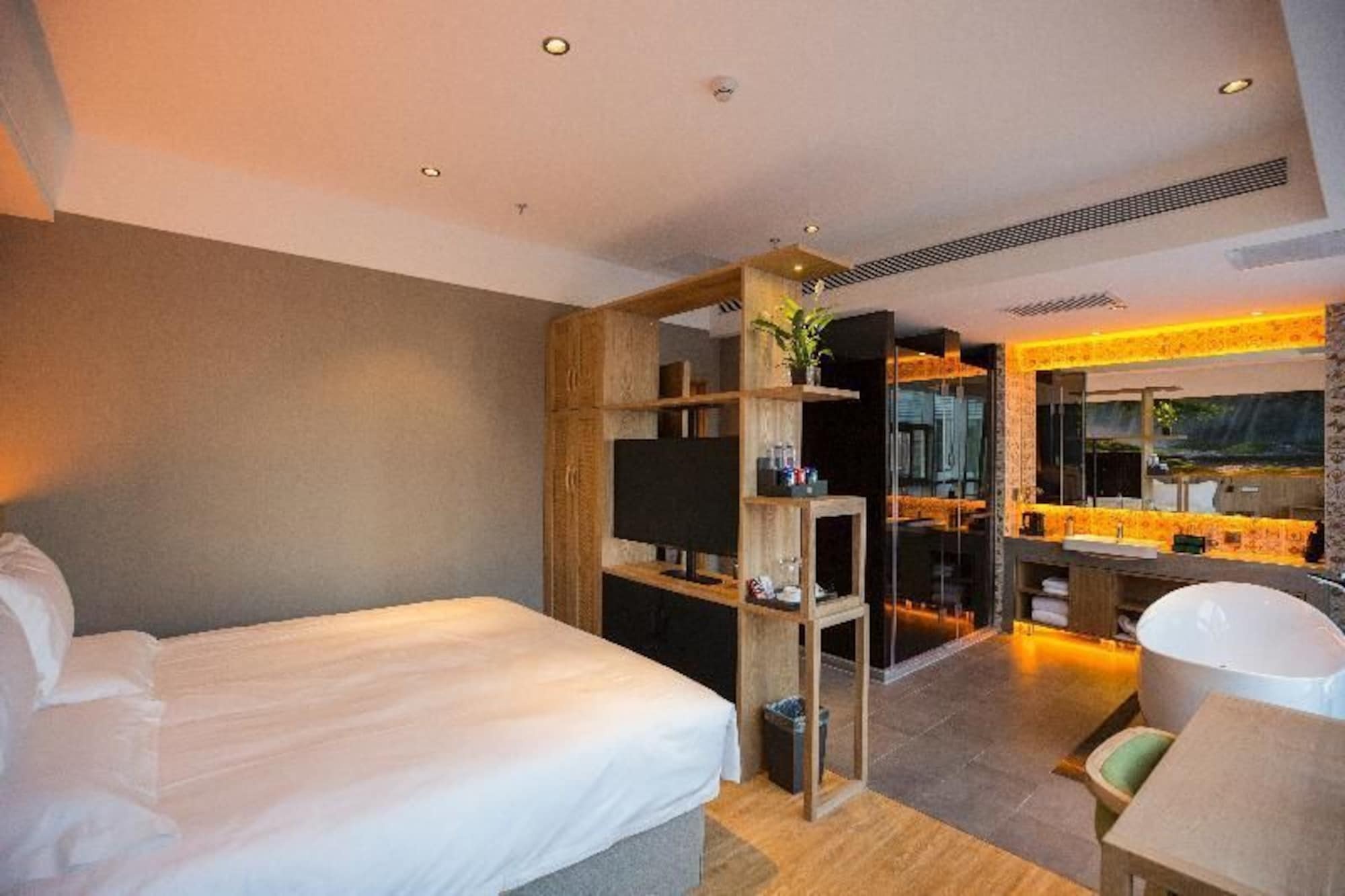 Qiu Guo Hotel Hua Mao Chaoyang  Bagian luar foto